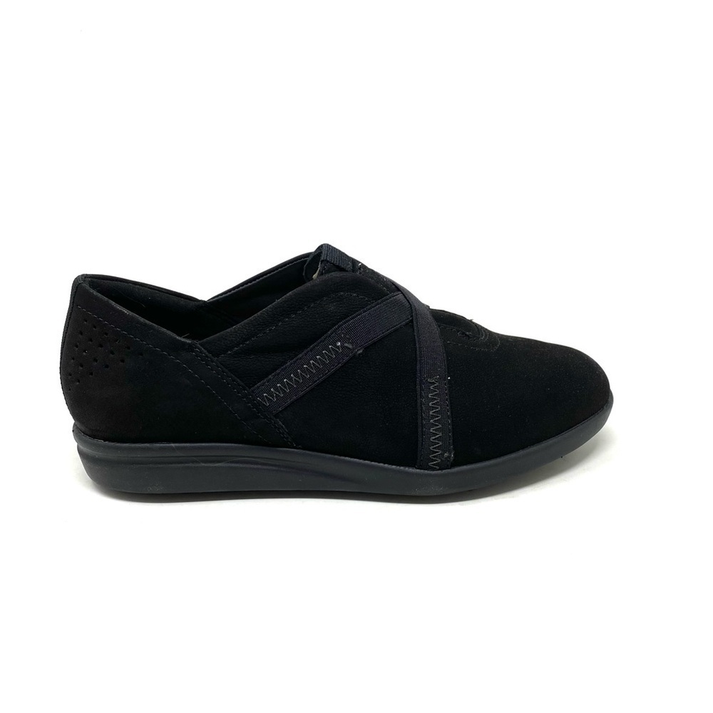 Clarks Tamzen Step Black Nubuck slip on shoes WIDE